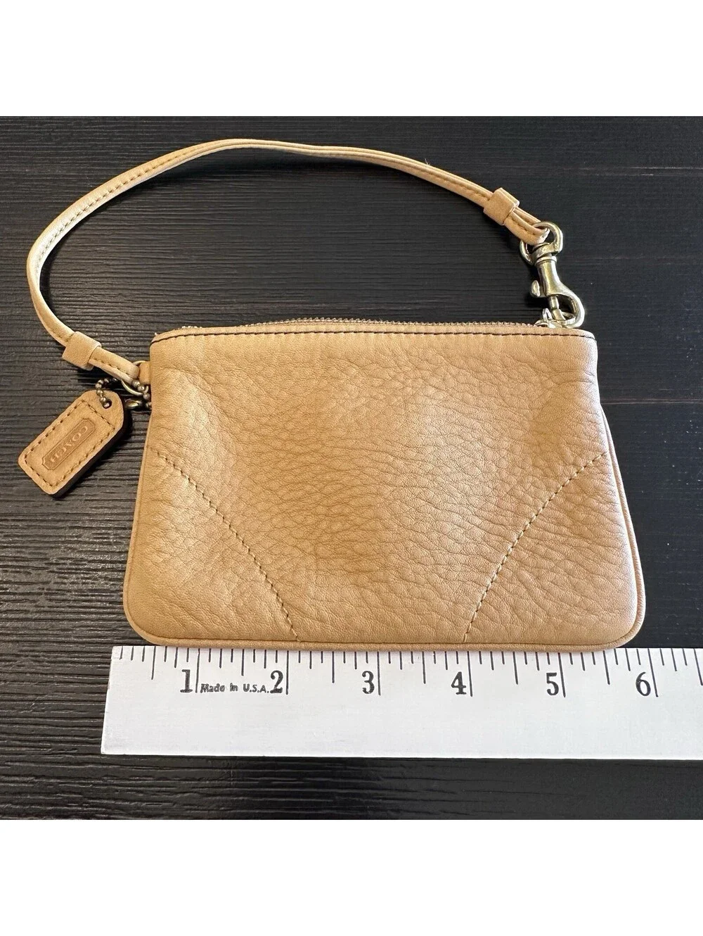 Vintage Coach Leather Zip Pouch Wristlet Tan Color With Logo Lining VGC